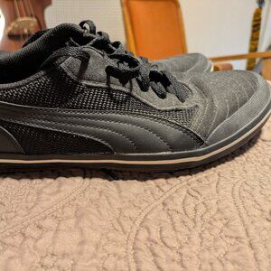 Puma Men's Astro Sala shoes black on black sneakers size 10.5M